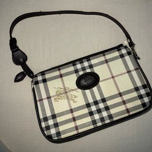 Vintage Burberry shoulder bag (reposh)